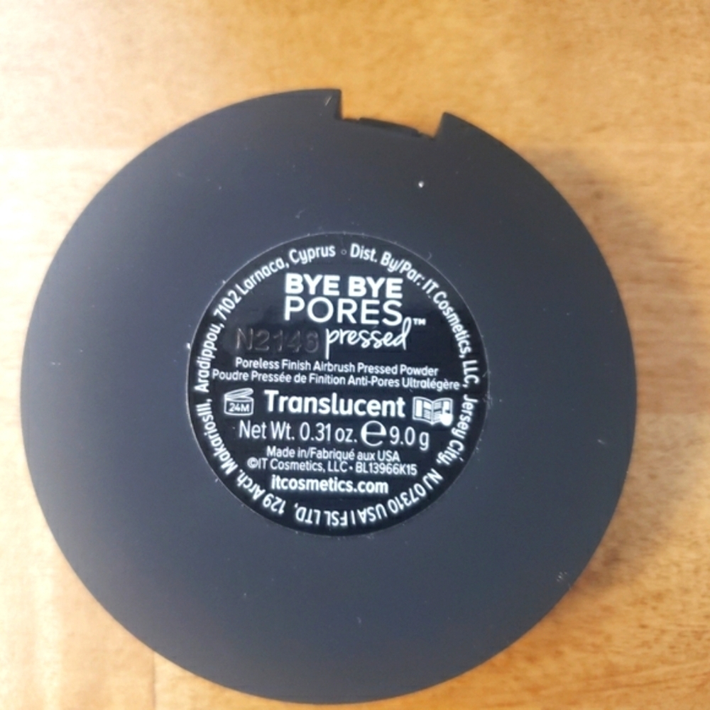 IT Cosmetics Bye Bye Pores Pressed Powder Translucent - Picture 5 of 10